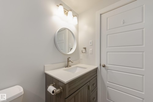 1036 Allendale Crescent, Sherwood Park, AB - Indoor Photo Showing Bathroom