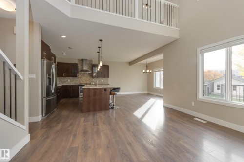 1036 Allendale Crescent, Sherwood Park, AB - Indoor Photo Showing Kitchen With Upgraded Kitchen