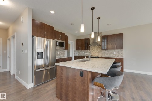 1036 Allendale Crescent, Sherwood Park, AB - Indoor Photo Showing Kitchen With Upgraded Kitchen
