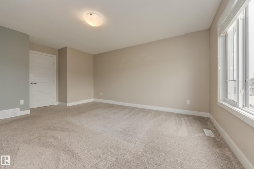 1036 Allendale Crescent, Sherwood Park, AB - Indoor Photo Showing Other Room