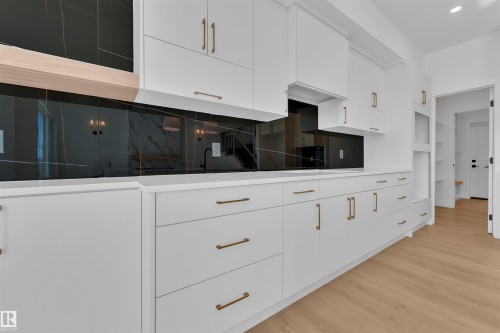 266 Munn Way, Leduc, AB - Indoor Photo Showing Other Room