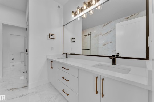 266 Munn Way, Leduc, AB - Indoor