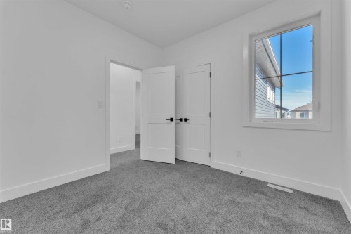 266 Munn Way, Leduc, AB - Indoor Photo Showing Other Room