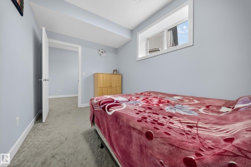 3752 Weidle Crescent, Edmonton, AB - Indoor Photo Showing Bedroom