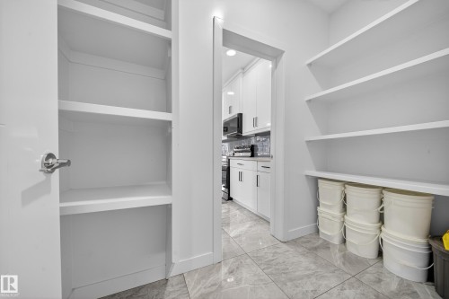 3752 Weidle Crescent, Edmonton, AB - Indoor With Storage