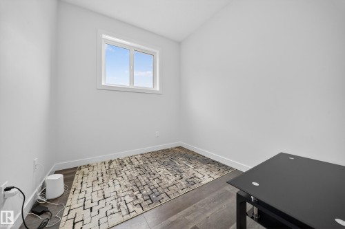 3752 Weidle Crescent, Edmonton, AB - Indoor Photo Showing Other Room