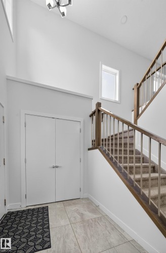 3752 Weidle Crescent, Edmonton, AB - Indoor Photo Showing Other Room