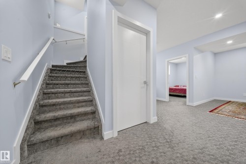 3752 Weidle Crescent, Edmonton, AB - Indoor Photo Showing Other Room