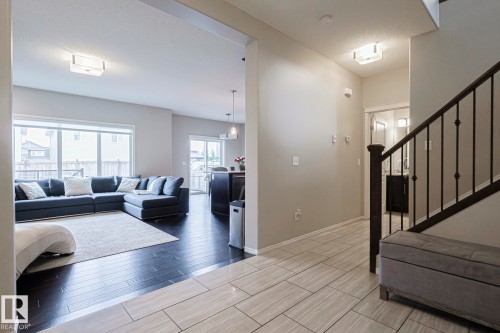 17135 47 Street, Edmonton, AB - Indoor Photo Showing Other Room