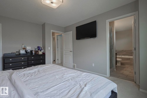 17135 47 Street, Edmonton, AB - Indoor Photo Showing Bedroom