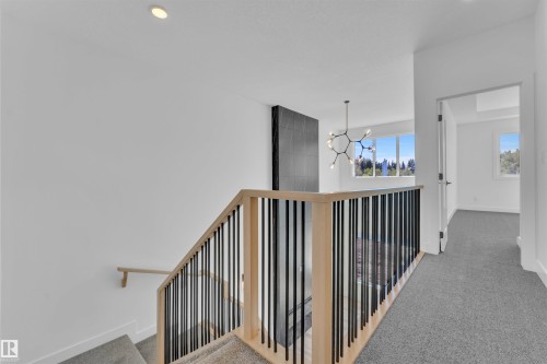 268 Munn Way, Leduc, AB - Indoor Photo Showing Other Room