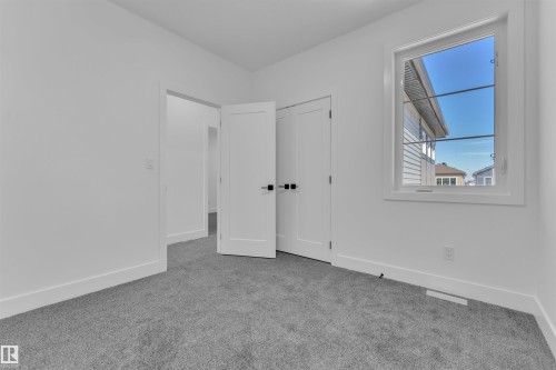 268 Munn Way, Leduc, AB - Indoor Photo Showing Other Room