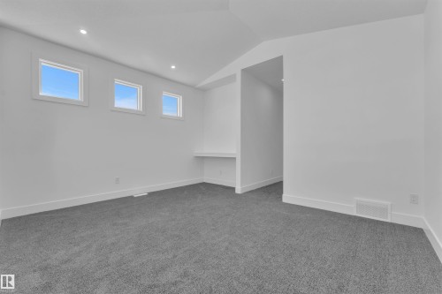 268 Munn Way, Leduc, AB - Indoor Photo Showing Other Room