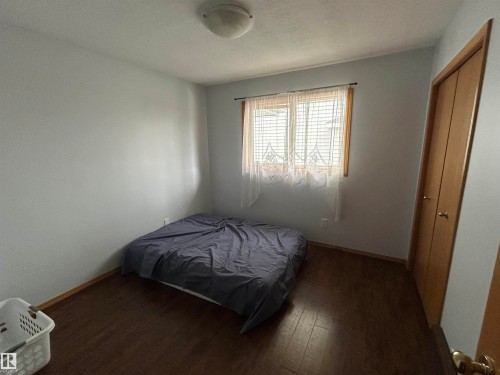15411 67A Street, Edmonton, AB - Indoor Photo Showing Bedroom