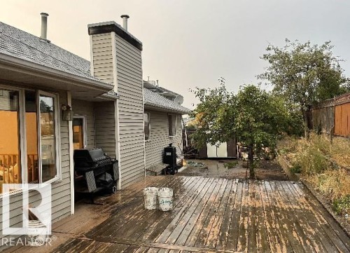 15411 67A Street, Edmonton, AB - Outdoor