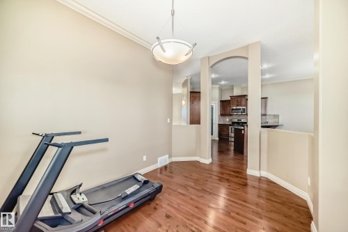 13 12610 15 Avenue, Edmonton, AB - Indoor Photo Showing Gym Room