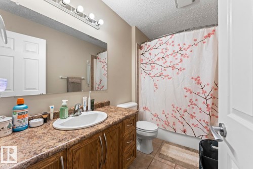 708 Grouse Close, Cold Lake, AB - Indoor Photo Showing Bathroom