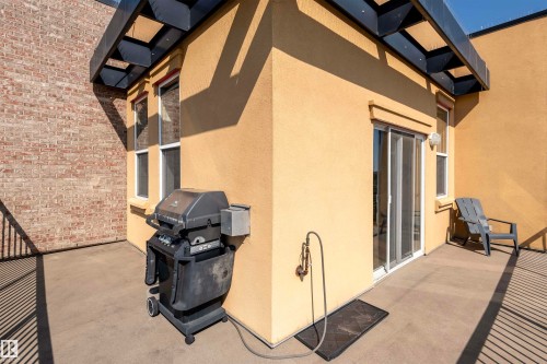 403 8223 99 Street, Edmonton, AB - Outdoor With Exterior