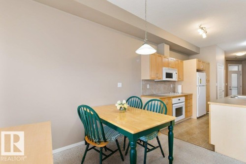 200 4835 104A Street Nw, Edmonton, AB - Indoor