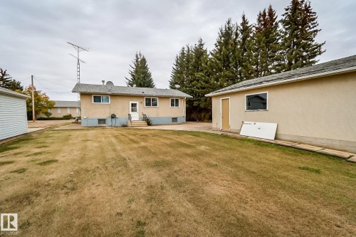5013 44 Avenue, Smoky Lake Town, AB - Outdoor With Exterior