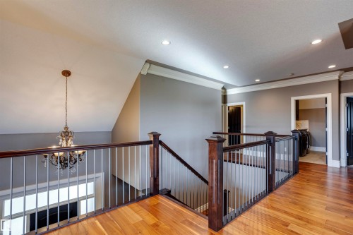 2807 Wheaton Drive, Edmonton, AB - Indoor Photo Showing Other Room