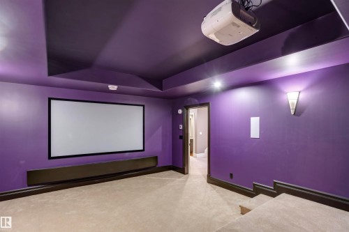 2807 Wheaton Drive, Edmonton, AB - Indoor Photo Showing Other Room