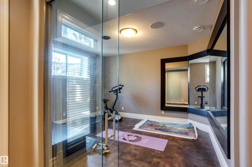 2807 Wheaton Drive, Edmonton, AB - Indoor Photo Showing Other Room