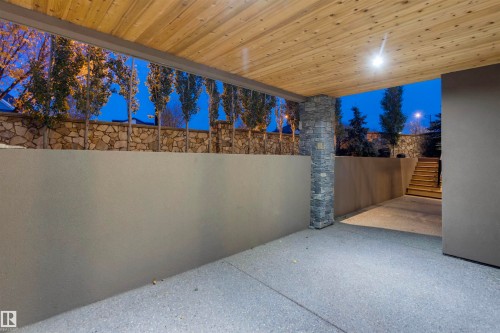 2807 Wheaton Drive, Edmonton, AB - Indoor