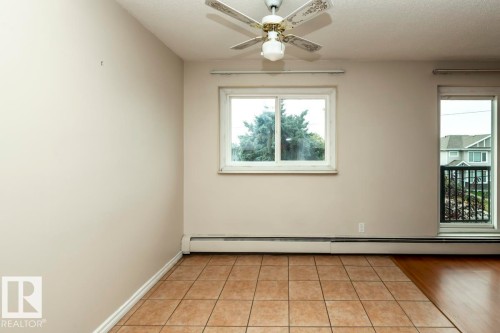 301 7204 81 Avenue, Edmonton, AB - Indoor Photo Showing Other Room