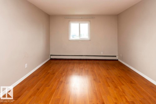 301 7204 81 Avenue, Edmonton, AB - Indoor Photo Showing Other Room