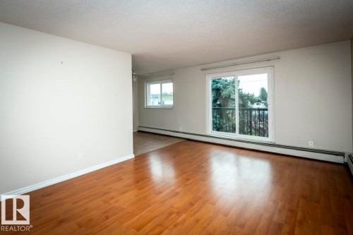 301 7204 81 Avenue, Edmonton, AB - Indoor Photo Showing Other Room