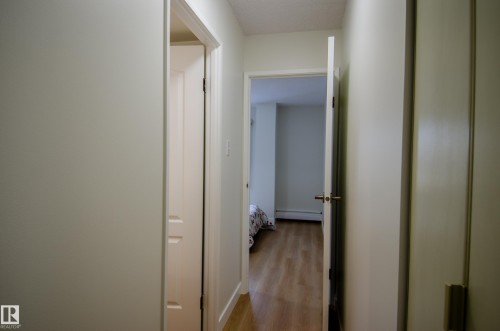 1403 9725 106 Street, Edmonton, AB - Indoor Photo Showing Other Room