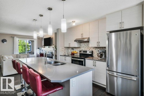 4314 Prowse Link, Edmonton, AB - Indoor Photo Showing Kitchen With Double Sink With Upgraded Kitchen