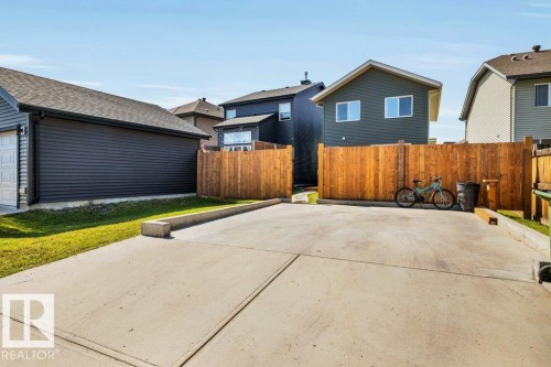 4314 Prowse Link, Edmonton, AB - Outdoor With Exterior