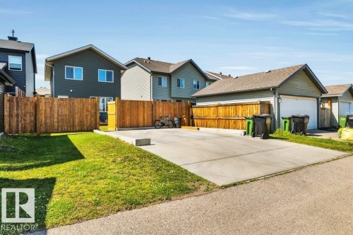 4314 Prowse Link, Edmonton, AB - Outdoor