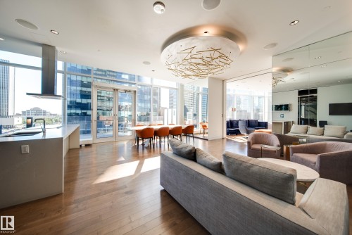 3505 10360 102 Street, Edmonton, AB - Indoor Photo Showing Living Room