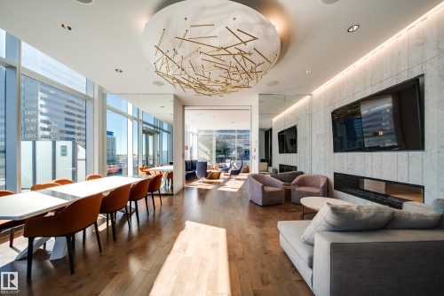 3505 10360 102 Street, Edmonton, AB - Indoor