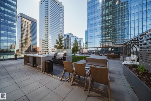 3505 10360 102 Street, Edmonton, AB - Outdoor