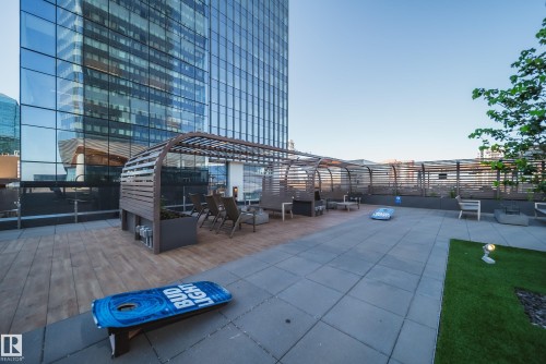 3505 10360 102 Street, Edmonton, AB - Outdoor