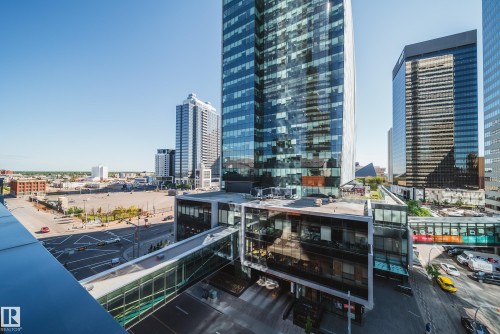 3505 10360 102 Street, Edmonton, AB - Outdoor