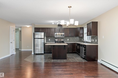 132 11603 Ellerslie Road, Edmonton, AB - Indoor Photo Showing Kitchen With Upgraded Kitchen
