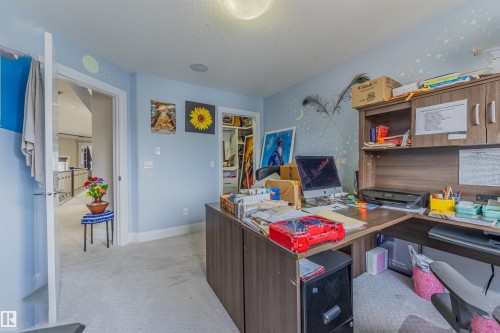 16724 61 Street, Edmonton, AB - Indoor Photo Showing Office