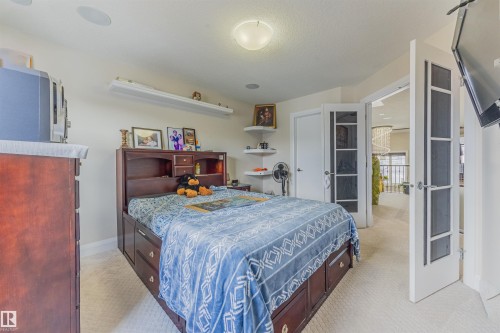 16724 61 Street, Edmonton, AB - Indoor Photo Showing Bedroom