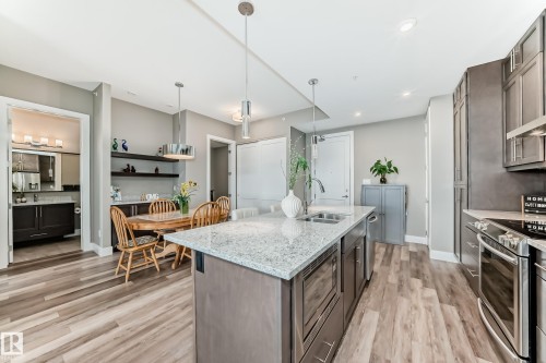 421 524 Griesbach Parade, Edmonton, AB - Indoor Photo Showing Kitchen With Double Sink With Upgraded Kitchen