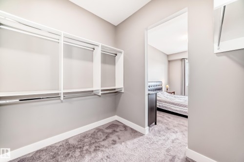 421 524 Griesbach Parade, Edmonton, AB - Indoor Photo Showing Other Room