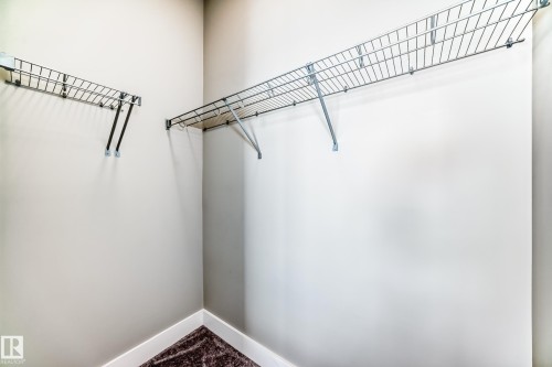 421 524 Griesbach Parade, Edmonton, AB - Indoor With Storage