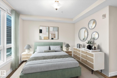 304 10142 111 Street, Edmonton, AB - Indoor Photo Showing Bedroom
