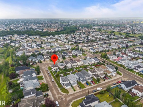 3231 30 Ave Nw, Edmonton, AB - Outdoor With View