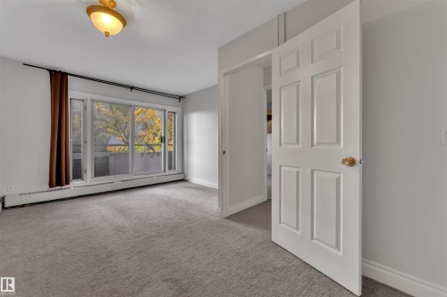 407 9725 106 Street, Edmonton, AB - Indoor Photo Showing Other Room