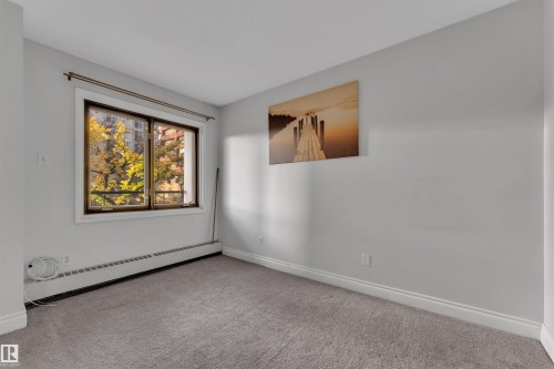 407 9725 106 Street, Edmonton, AB - Indoor Photo Showing Other Room